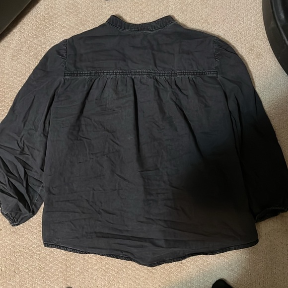 REITMANS DENIM BUTTON DOWN SHIRT SIZE L - Picture 4 of 4